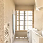 Ice - Free Wifi & Parking Appartement