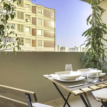 Ice - Free Wifi Apartment