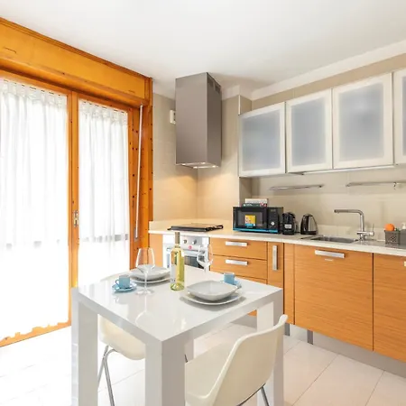 Ice - Free Wifi Apartment *